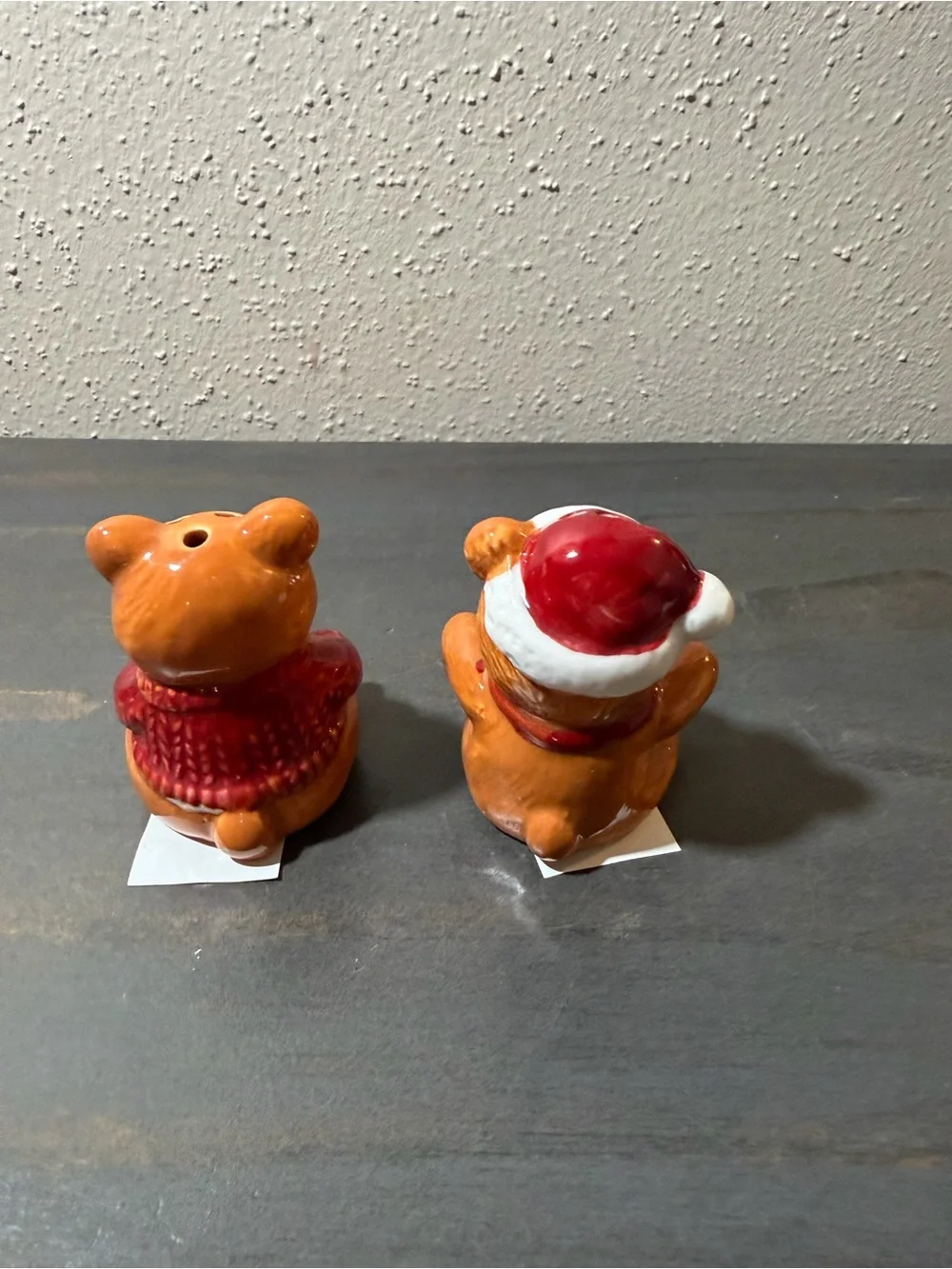 Cracker Barrel Bear Salt & Pepper Shakers NWT
